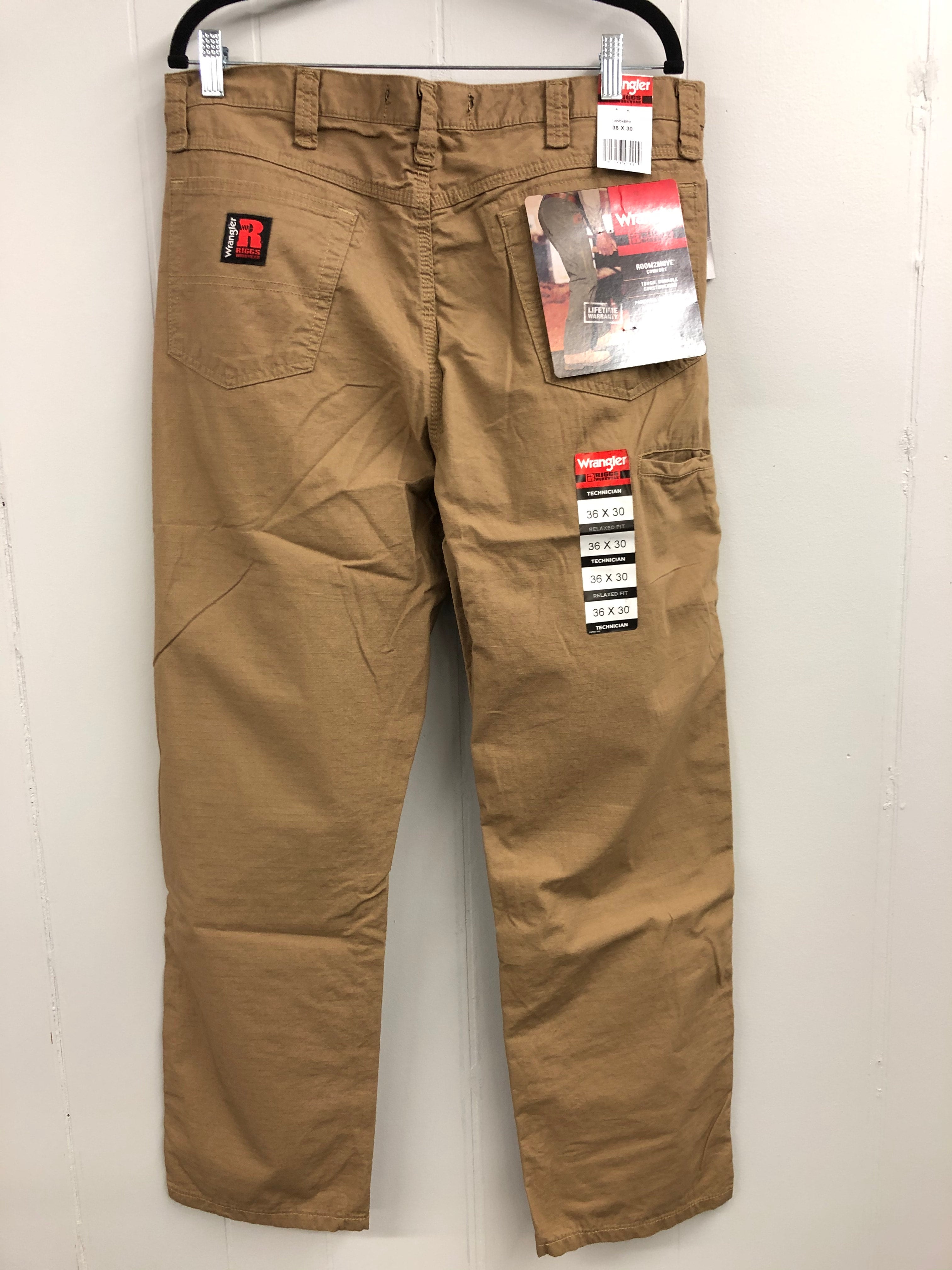 Is Carhartt the GOAT? : r/Carpentry